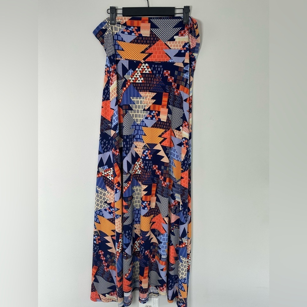 Graphic Maxi Skirt L Geometric Multicolor Boho Festival western Cowgirl
A181